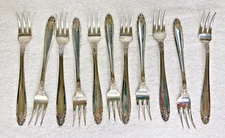 11 Vintage Eldan Prelude Cocktail Forks 5 1/2 Inches Good Shape