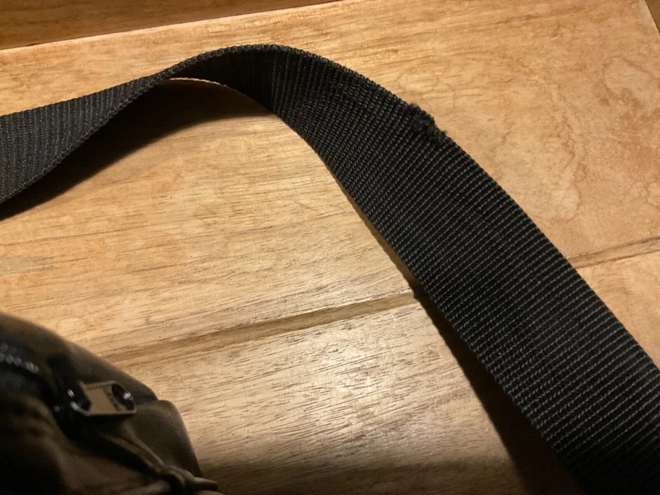 BOLSA DE TRANSPORTE VINTAGE SAKAR 35MM CÂMERA USADA - Imagem 2 de 4