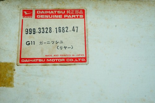 Tailgate Garnish DAIHATSU CHARADE G10 G100 TURBO VAN 1 Pair NOS JAPAN JDM Style - Picture 3 of 15