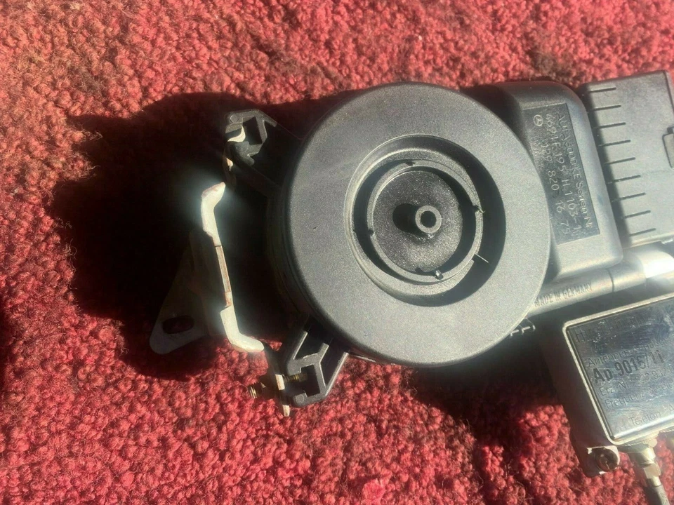 MERCEDES BENZ S 级 R140 原始设备制造商 94-02 后部收音机电话 ANTENNA HIRSCHMANN — 第 4/4 张图片