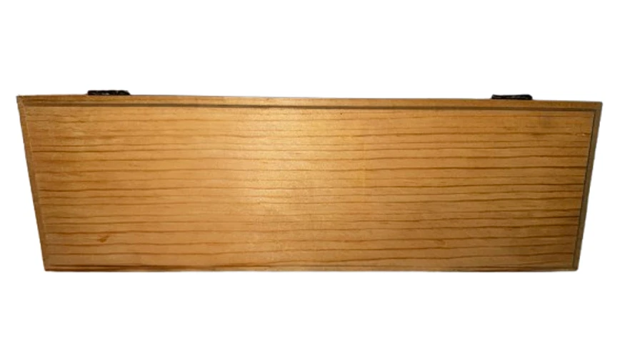 Caja de vino de madera Bond Street London con cierre de latón Foto 4 de 4