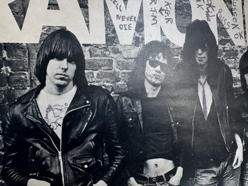 "The Ramones" – Debut LP (1976 UK 1st Pressing) | Worn Sleeve with Punk Graffiti - Picture 11 of 24