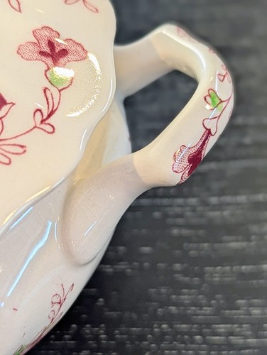 EUC VTG Johnson Bros 12oz Sugar Bowl w/Lid Rose Chintz Pink Made in England 4"H - Picture 3 of 18
