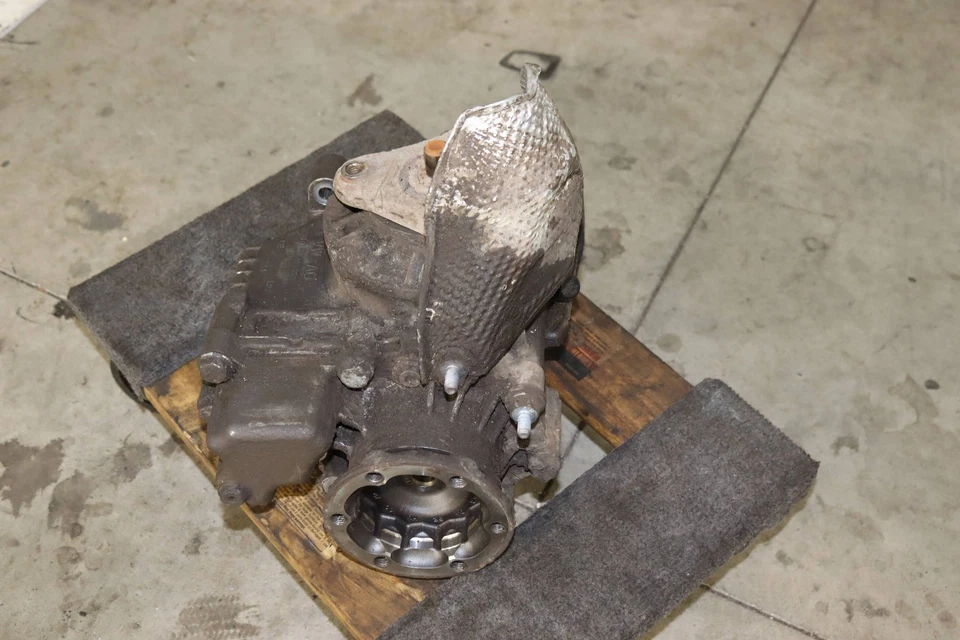 2016-2022 AUDI TT QUATTRO - Front Transfer CASE 0CN409053AD - Image 3 of 4