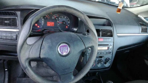 7646373316 Sistema Audio/Radio Cd para FIAT LINEA (110) 2007 1727362 - Imagen 8 de 10