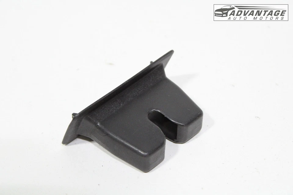 Chevrolet Malibu 2013-2025 tapa del maletero trasero puerta trasera cierre tapa OEM Foto 2 de 4