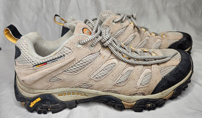 Merrell Moab Ventilator Trail Hiking Shoes Womens 9.5 Beige Suede Mesh Vibram