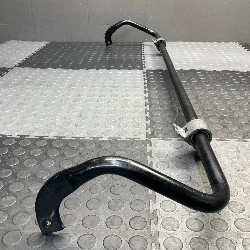 Barra estabilizadora trasera antivuelco Cadillac XTS 2013-2017 tracción delantera OEM Foto 4 de 4