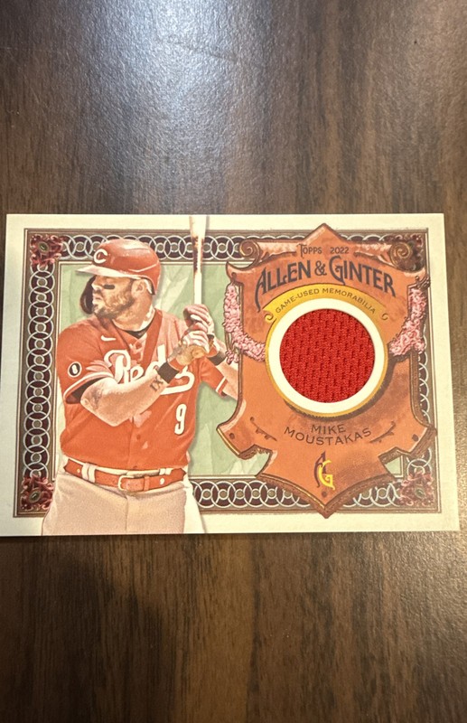 2022 Topps Allen & Ginter - Relics a Mike Moustakas #AGRA-MM (MEM)