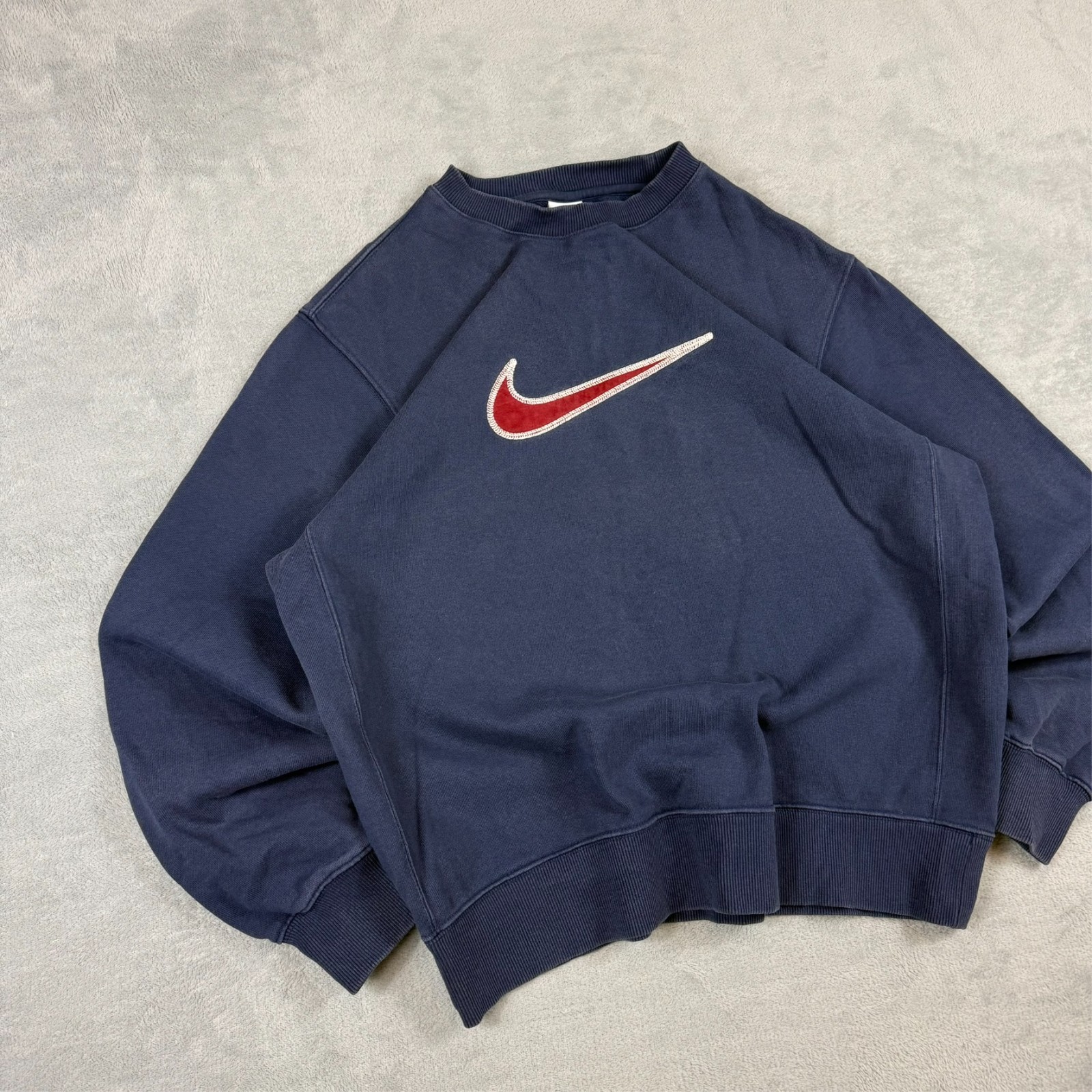 VTG Nike Navy Blue Red Big Swoosh Heavyweight Oversized Sz M Pullover Sweatshirt image 2