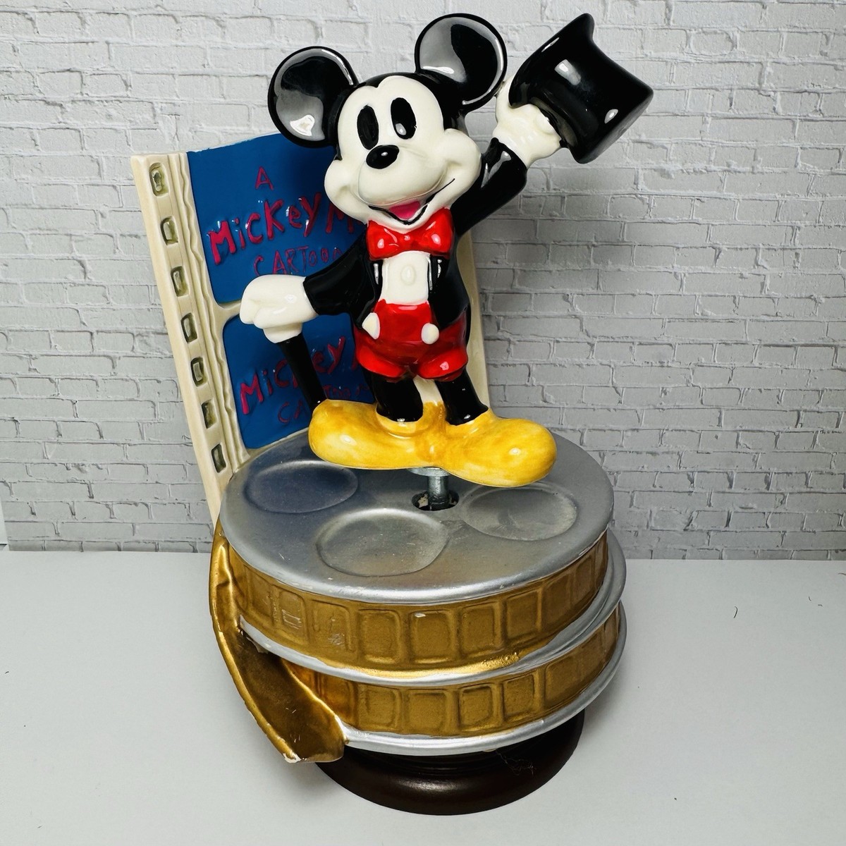 Vintage Disney SCHMID MICKEY MOUSE MUSIC BOX “Thats