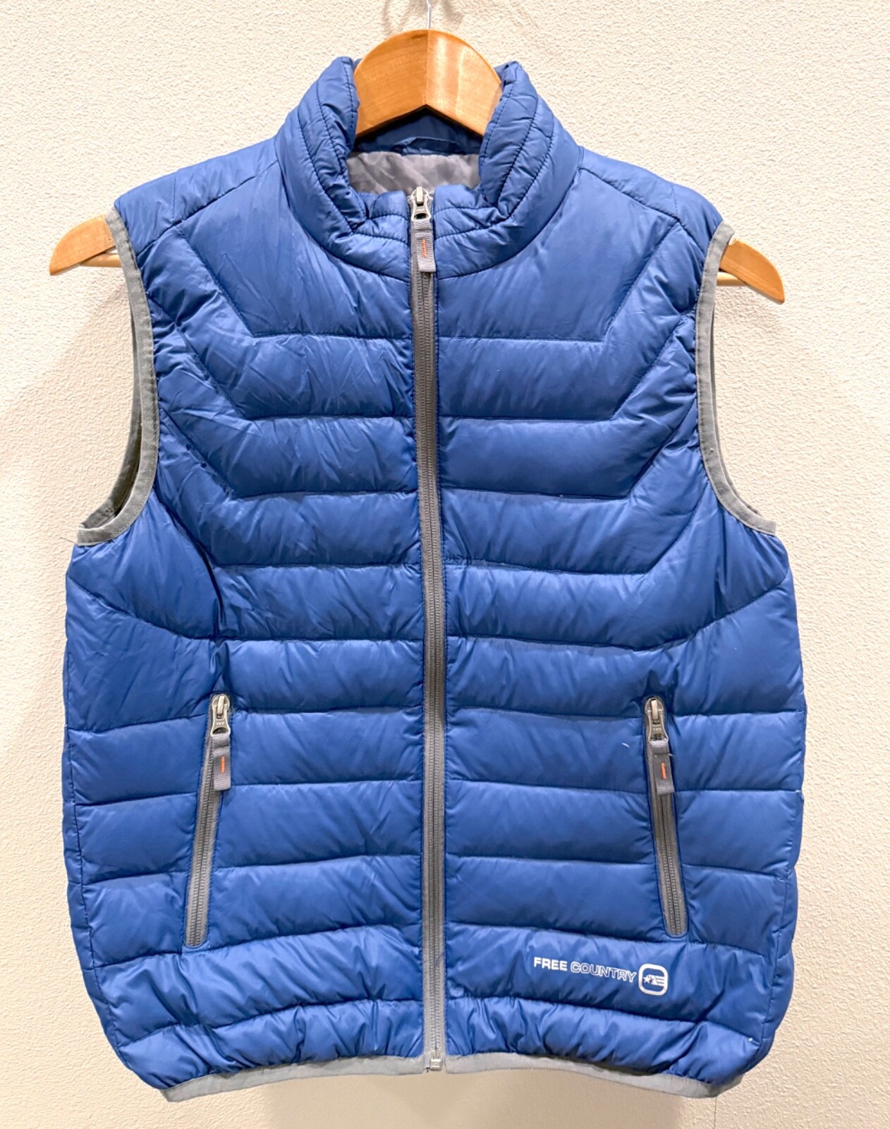 FREE COUNTRY Boys Size Large 14-18 Blue Lightweight Puffer Vest