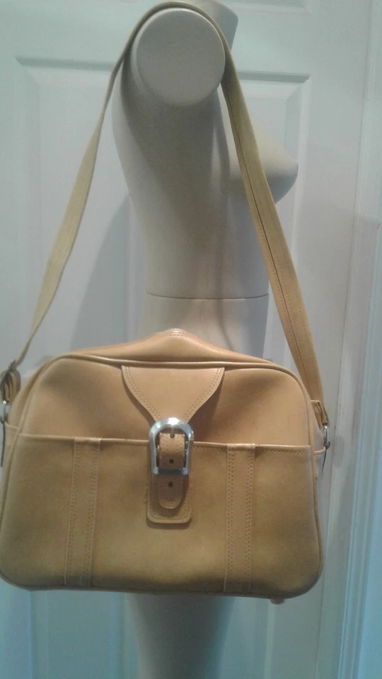 Vintage 70s Mustard Yellow Vinyl Carry-On Tote/Luggage/Messenger Bag - Image 3 of 4