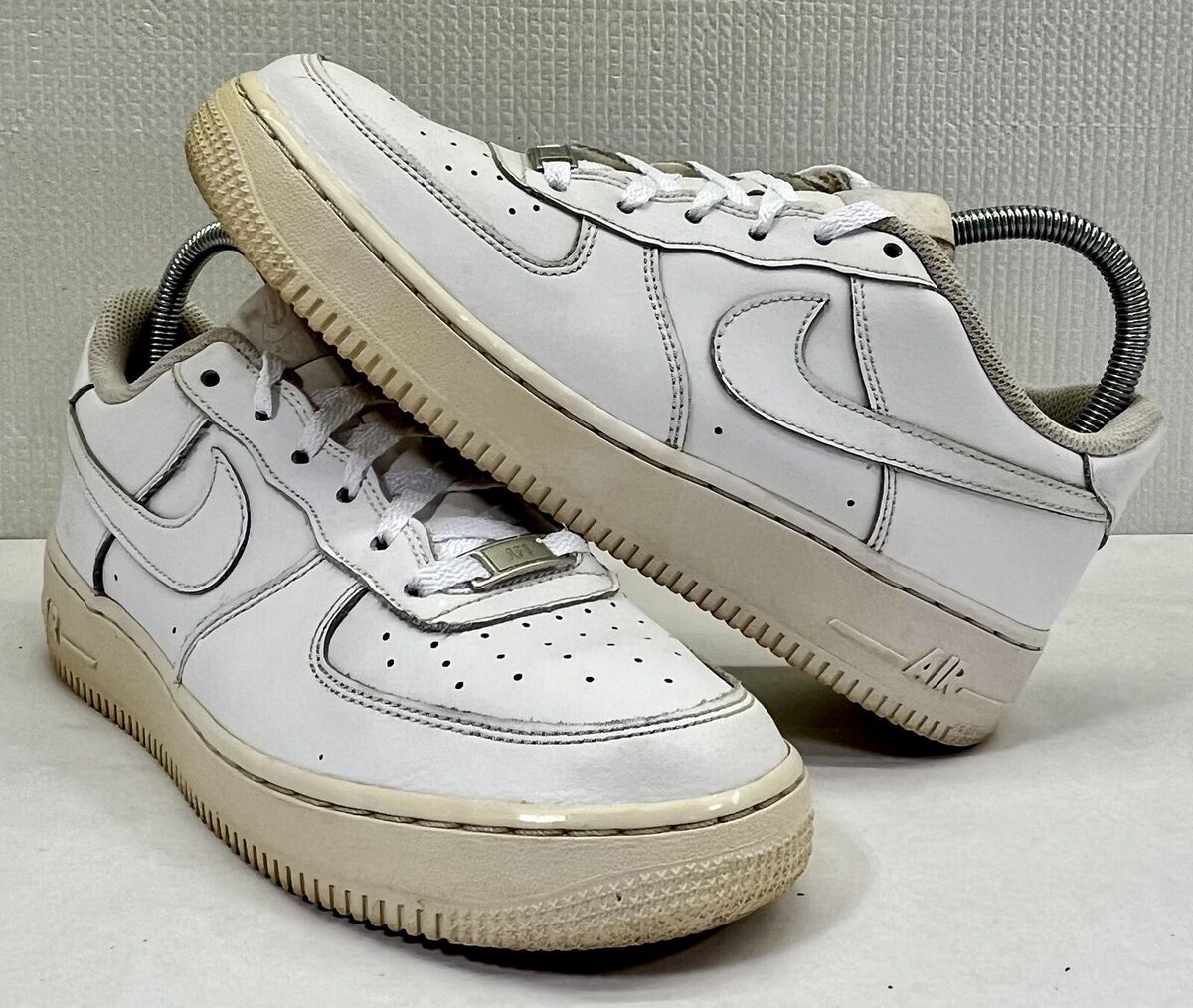 Nike Air Force 1 Low Sneakers Boys Size 6.5Y White 2014 Nike Air Force 1 Low Sneakers Boys Size 6.5Y White 2014