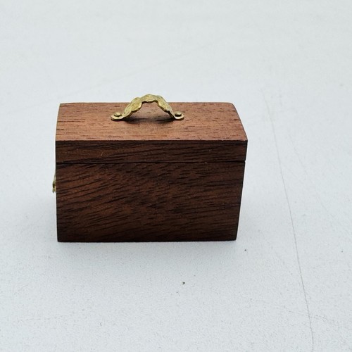Dollhouse Miniature Artisan Signed Helton Tea Caddy VINTAGE - Picture 4 of 12