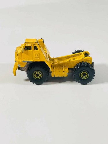 Vintage Hot Wheels Yellow Construction Truck 1979 Diecast Malaysia - Picture 2 of 11