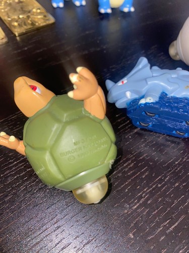Pokemon 23k Burger King Lot Gold Plated, Keychain, Spinning Toy, Pokeball 1999 - Picture 5 of 10