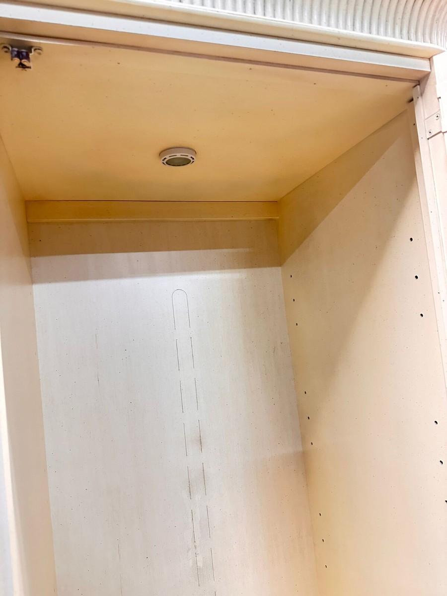 USAビンテージ Stanley furniture ホワイトキャビネット Stanley