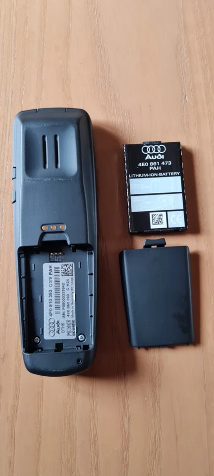 Audi A8 4H Téléphone Bluetooth Portable  4H0 035 707/4F0 910 393 T - Photo 2/3