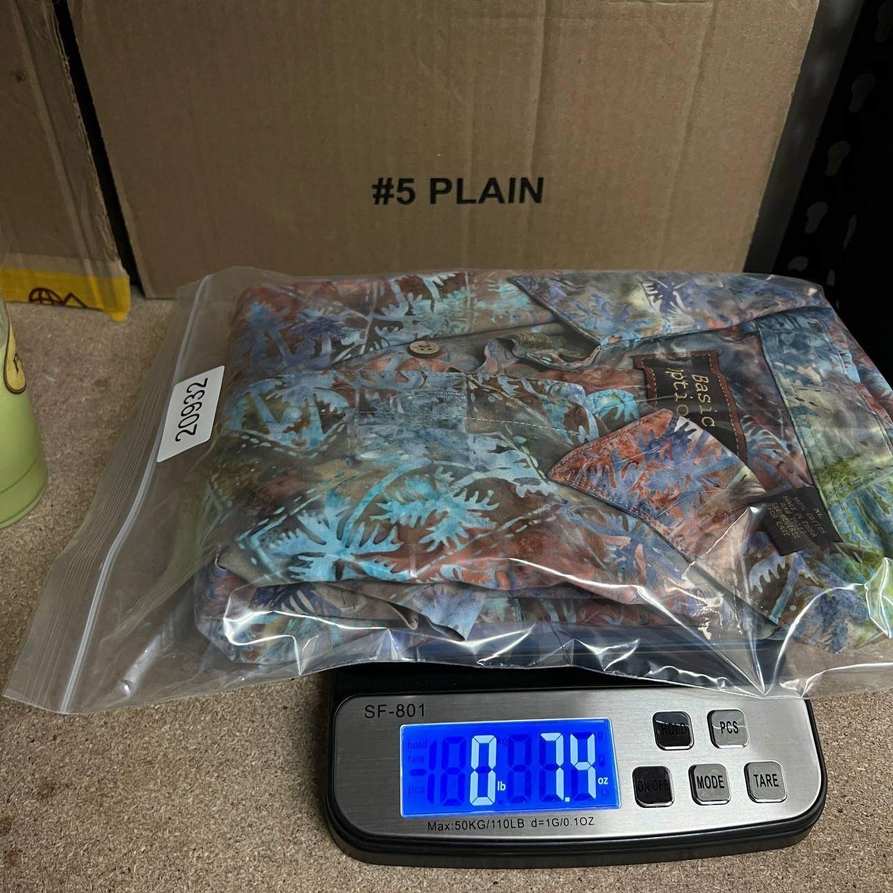 Basic Options Button Up Shirt Men Extra Large Sho… - image 7