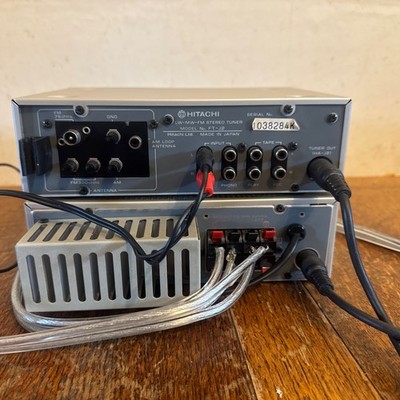 Vintage Hitachi mini set HA-J2 integrated Amplifier & FT-J2 Tuner