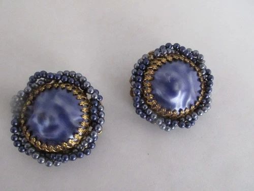 Vintage Costume Jewelry Blue Clip Earrings - Estate