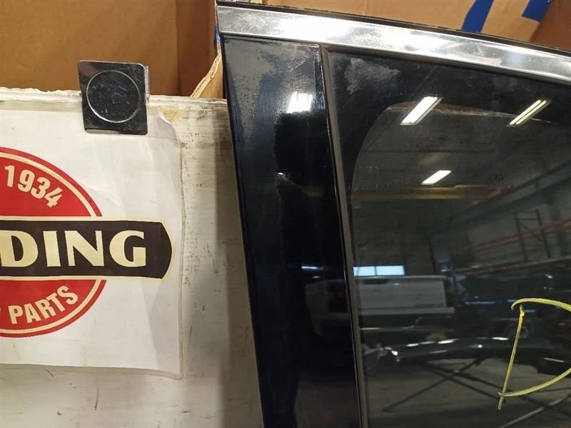 [G7Q GRAY] Passenger Right Front Door from 2018 GMC TERRAIN 10049540 Foto 2 de 4