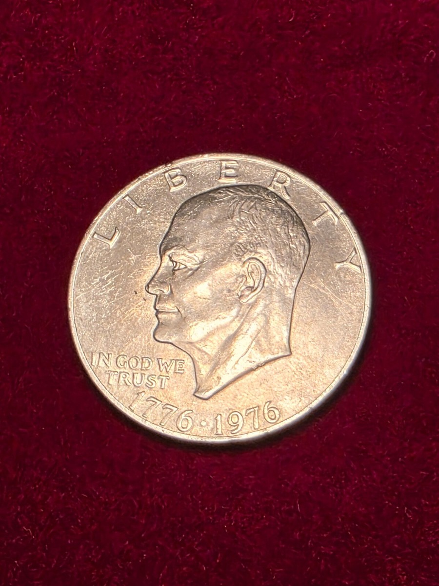 1776-1976 No Mint Mark Type 2 -Eisenhower Bell Moon Dollar
