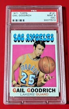PSA 9 (OC) LOW POP 1971 TOPPS HOF LA LAKERS  Gail Goodrich 