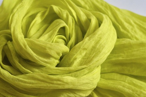 Linen bright light scarf unisex, lemon yellow pareo flax beach scarf - Picture 8 of 12