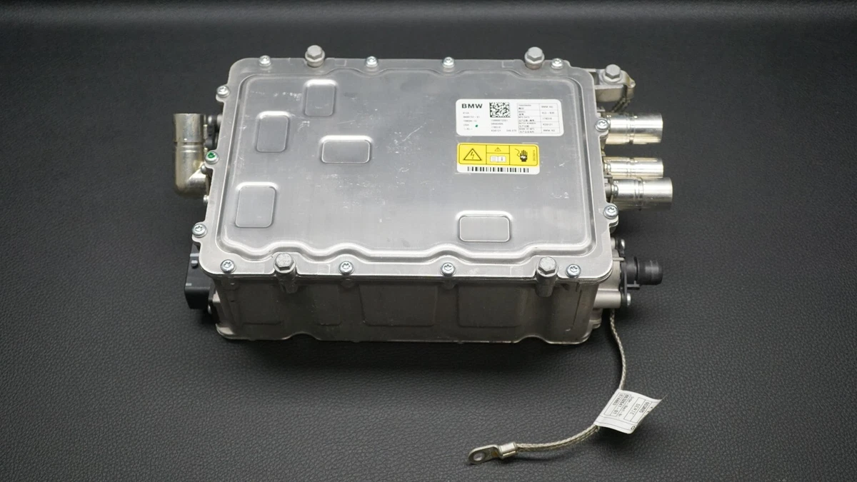 GENUINE BMW X5 F15 40eX KLE MODULE CONVENIENCE CHARGING CONTROL 