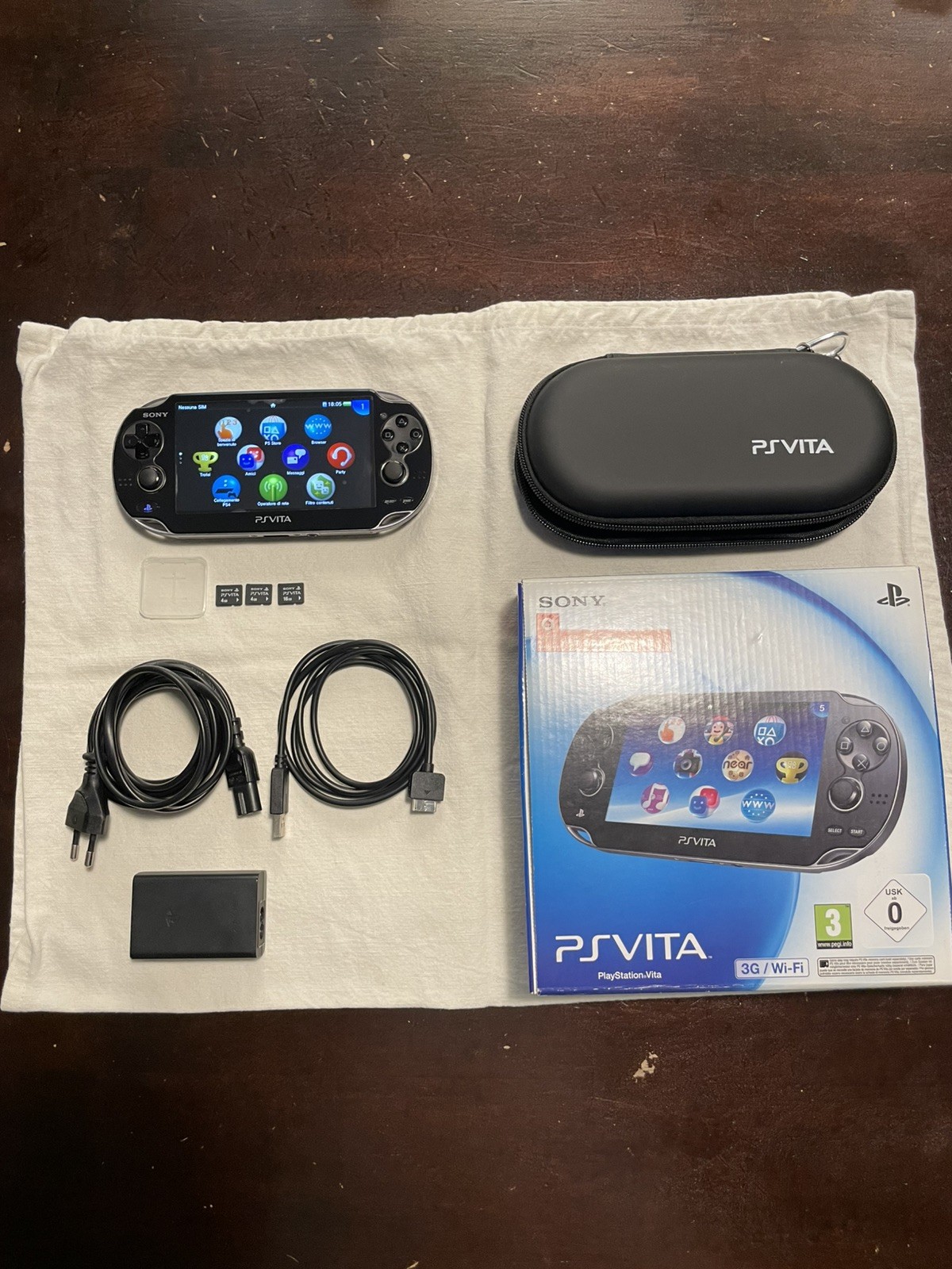PS VITA Crystal Black Sony Console 3G PCH-1104 ZA01 Buone Condizioni+Giochi