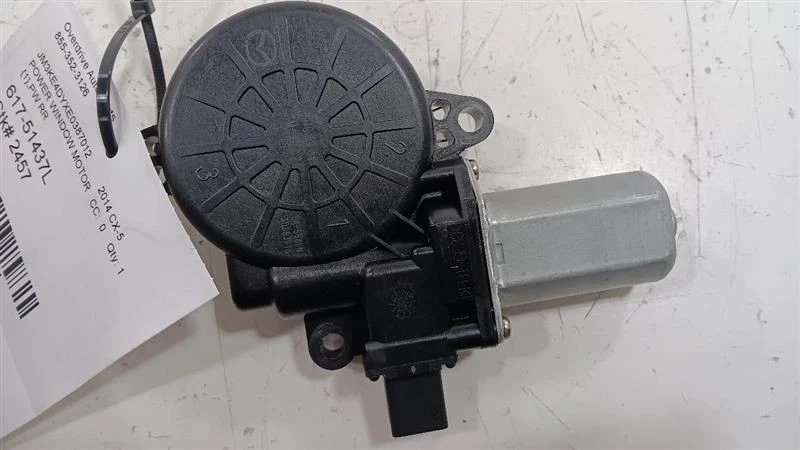 Задний мотор левого стеклоподъемника подходит для 09–15 MAZDA 6 - Изображение 2 из 4