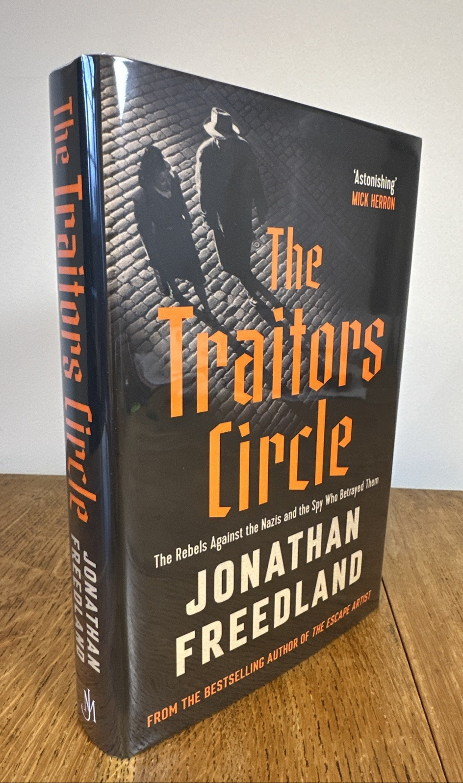 The Traitors Circle by Jonathan Freedland SIGNED DATED LOCATED 2025 UK 1/1 HB