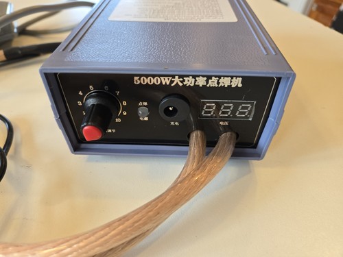 Saldatore a Punti Saldatore a Batteria 10 Ingranaggi Uscita Potenza Regolazione 0-800A 5000W Alta Mano... - Foto 2 di 2