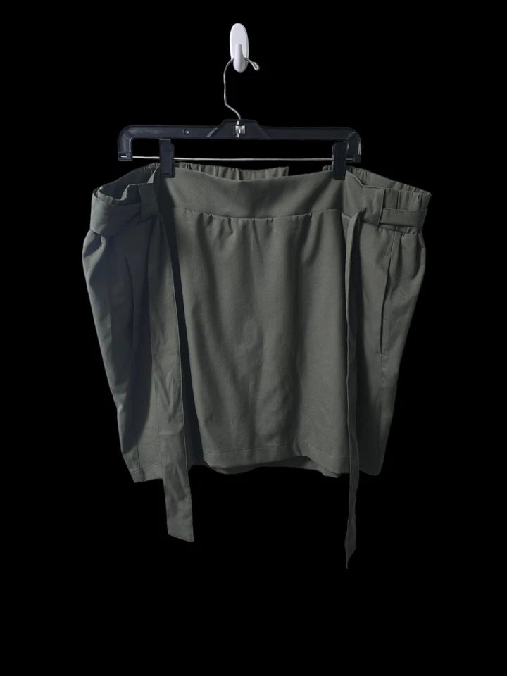 Pantalón corto para mujer St John's Bay talla 2X/verde Hutchinson/corbata en la cintura/bolsillos nuevo con etiquetas Foto 2 de 4