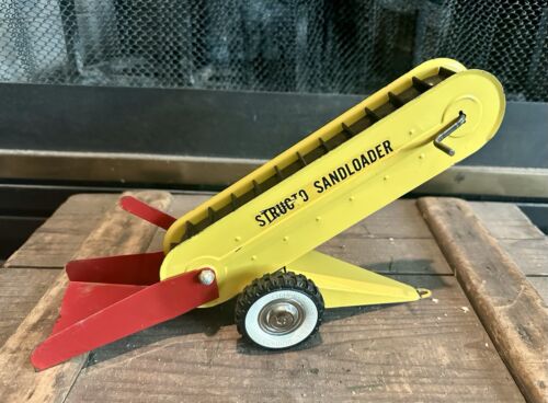 Vintage Structo Sand Loader