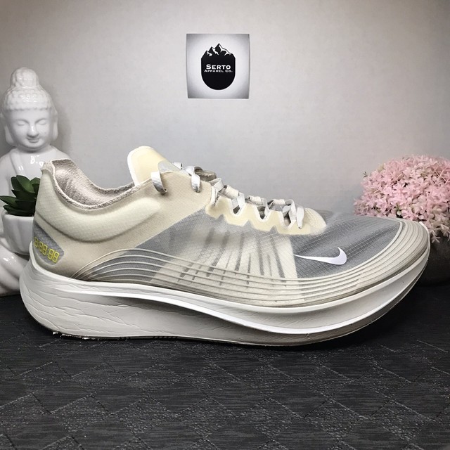 zoom fly sp light bone/white