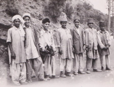 Foto 1946 School Boys Nr Topa Murree Hills India británica Pakistán instantánea
