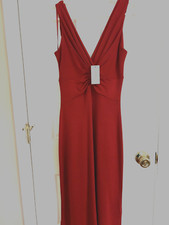 Banana Republic Dress  Red Sleeveless Lined V Neck  Tulip Hem New