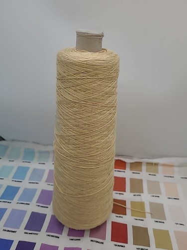 Yarn 100% Silk Yarn Weaving Knitting Crochet Macrame 1 lb 8.7 oz Gold On Cone - Picture 2 of 3
