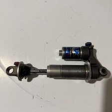 Fox Vanilla Rc Rear Mountain Bike Coil Shock 7.5 Eye To Eye For Parts Fox Vanilla Rc Rear Mountain Bike Coil Shock 7.5 Eye To Eye For Parts