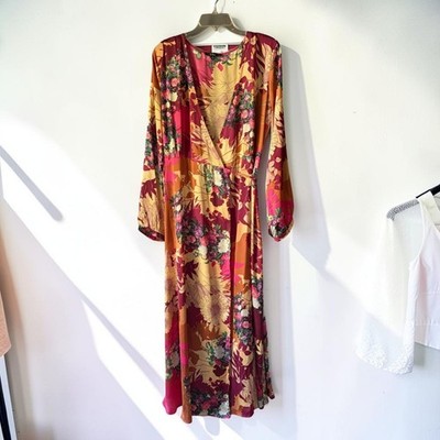 Lulus Put on a Smile Burgundy Floral Print Satin Wrap Maxi Dress Size XL | eBay Lulus Put on a Smile Burgundy Floral Print Satin Wrap Maxi Dress Size XL | eBay