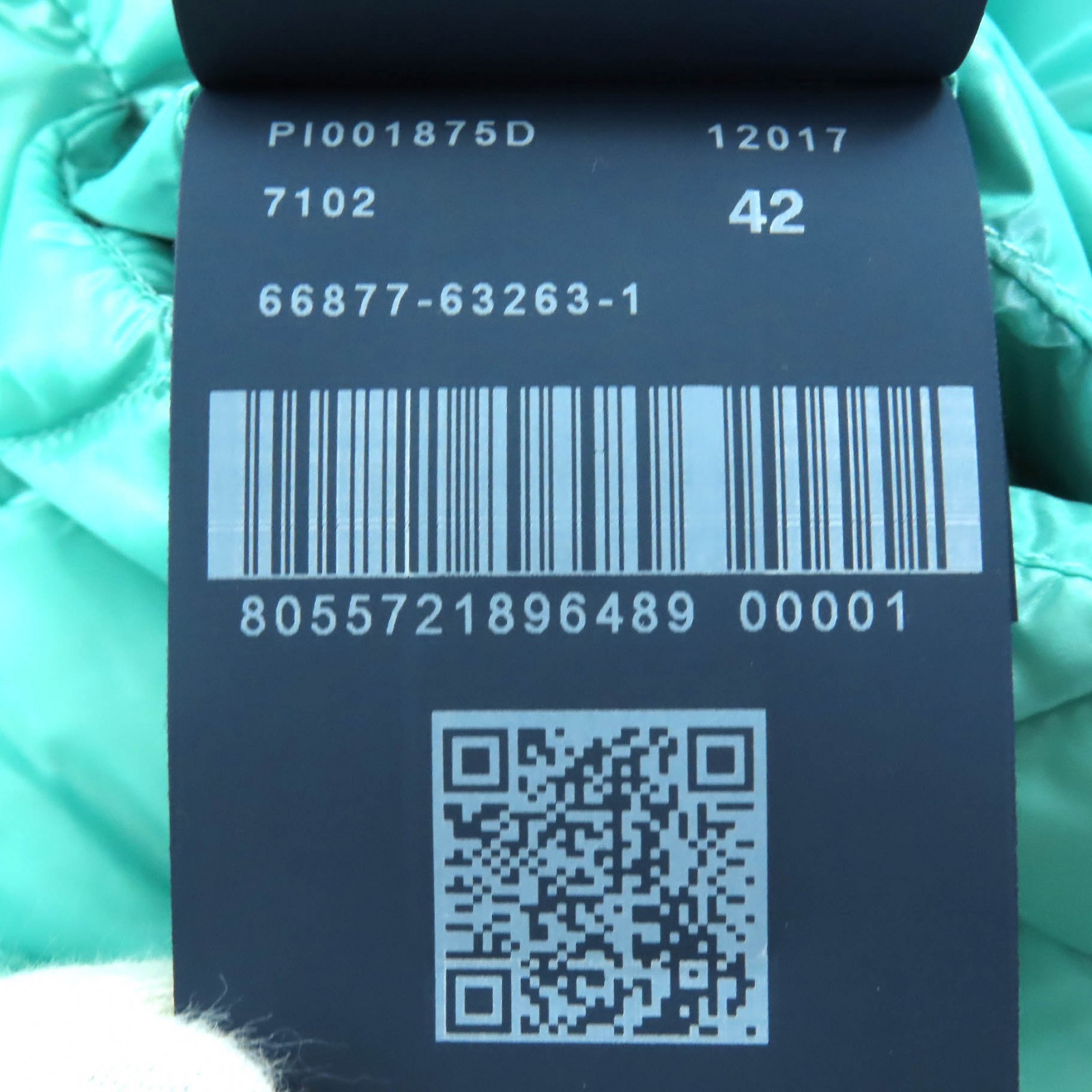 Great Herno Down jacket Logo Patch Diamond Quilte… - image 13