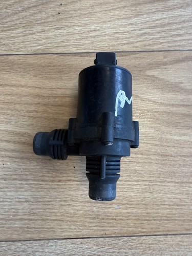 BMW E60 E61 E63 E53 E70 Zusatz Kühlmittel Wasser Umwälz Heizung Pumpe OEM