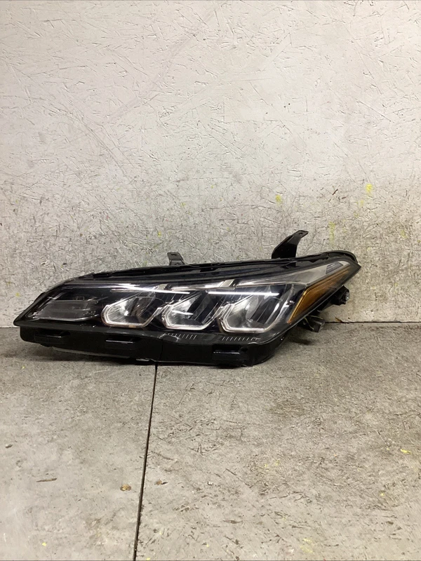 2019-2022 TOYOTA AVALON LEFT LH DRIVER SIDE HEADLIGHT OEM TRIPPLE BEAM W/O SMOKE