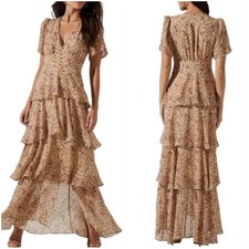 NWOT ASTR The Label Tayla Tiered Maxi Dress S Ruffle Cream Mauve Ditsy Floral