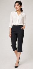 Chico's Women's Black Capri Pants Pull On Stretch Pockets Straight Leg