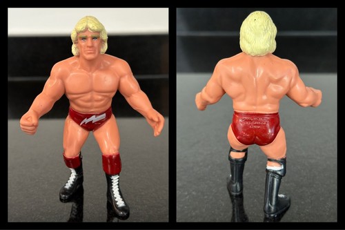 NEAR MINT - WCW Galoob UK Exclusive Ric Flair - ww...