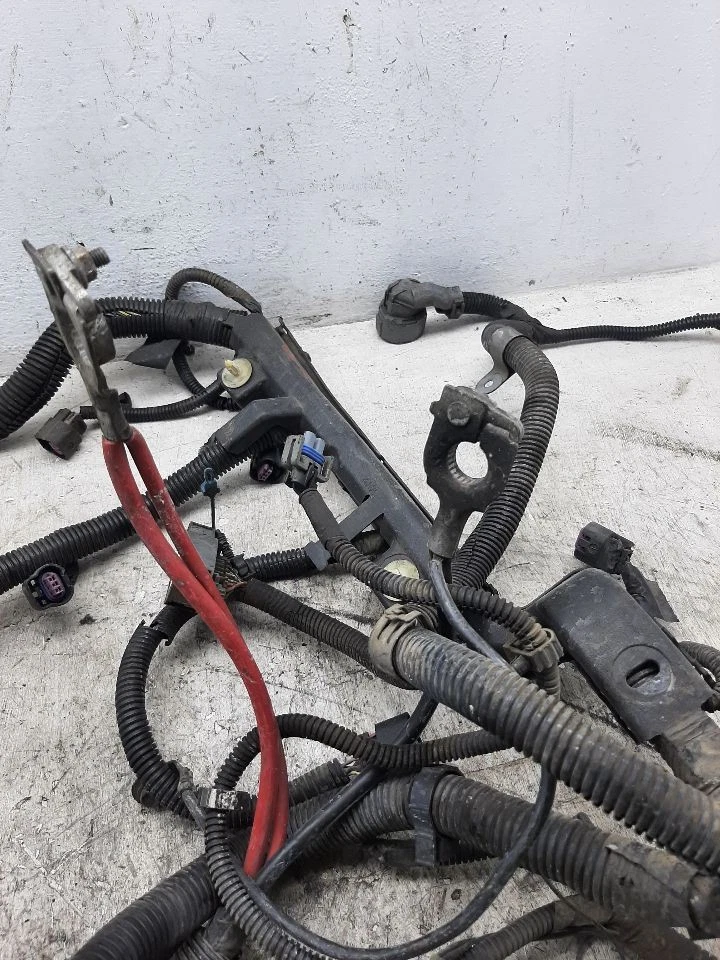 Arnés de cables del motor GMC CANYON 2005 3,5 L tracción trasera L52, M30, C60, JJA OEM ID 15224052 Foto 4 de 4